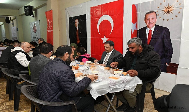 Vali Şıldak, hayırseverlerin iftar programına katıldı