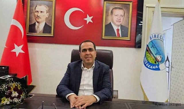 Birecik Belediye Başkanı partisinden istifa etti