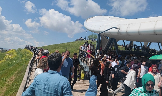 Tarihin sıfır noktası Göbeklitepe'de tarihi rekor