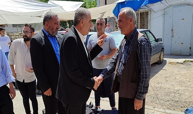 Hanif Düzme çalışmalarına çarşı ve pazarda devam etti