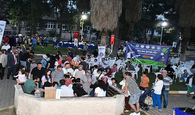HRÜ'de Bilim Şenliği ve Gökyüzü Gözlem Etkinliği düzenlendi