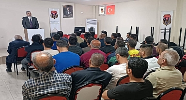 Mahkûmlara bağımlılıkla mücadele semineri verildi
