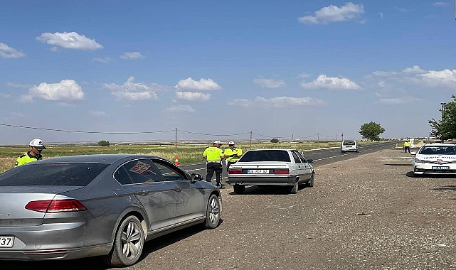 Şanlıurfa’da trafik denetimi! 1 araç trafikten men edildi