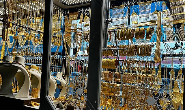 Gram, Çeyrek, Yarım Ve Ata Altın Kaç TL’den İşlem Görüyor? 