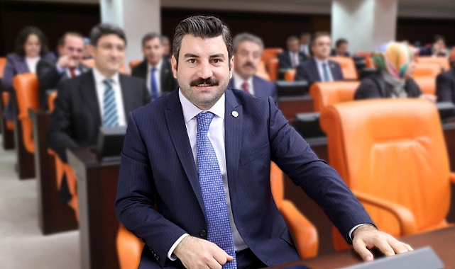 Vekil Eyyüpoğlu: Her Zaman Gençlerimizin Yanındayız!