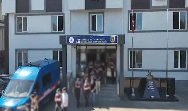 Dolandırıcılık ve Çocuk Müstehcenliği Operasyonu! 65 Gözaltı 