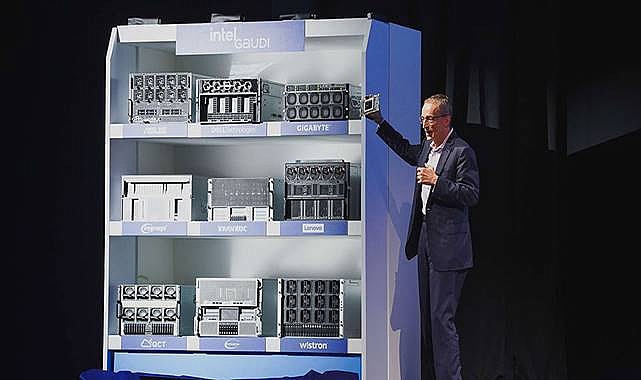 Intel, Yapay Zeka Pazarında Savaşmak İçin Yeni Bir Teknoloji Duyurdu