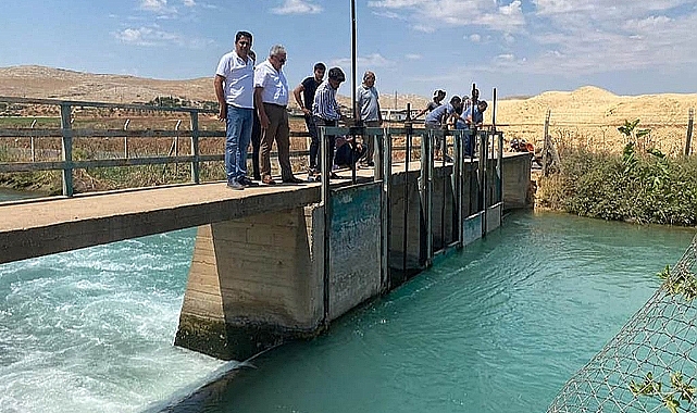 Urfa'da Kanala Düşen Genç Kız Aranıyor