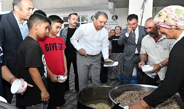 Vali Şıldak Kısas‘ta Aşure Etkinliğine Katıldı
