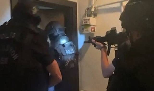 Aranan Şahıslara Yönelik Operasyon! 3 Bin 126 Şahıs Yakalandı