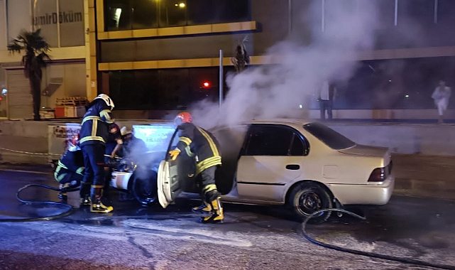 Şanlıurfa'da Bir Araç Cayır Cayır Yandı