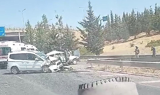 Şanlıurfa'da Feci Kaza! Yaralılar Var 