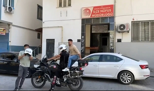 Sınava Geç Kalan Adayları Yunus Timleri Yetiştirdi