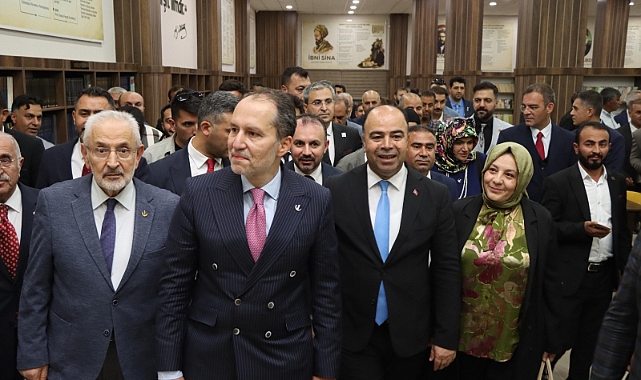 Karaköprü Belediyesi Merkez Kütüphanesi Hizmete Açıldı