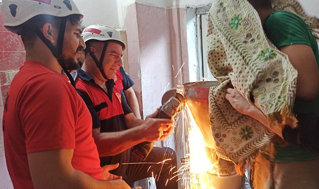 Urfa'da Feci Olay! Elini Hamur Makinesine Kaptırdı