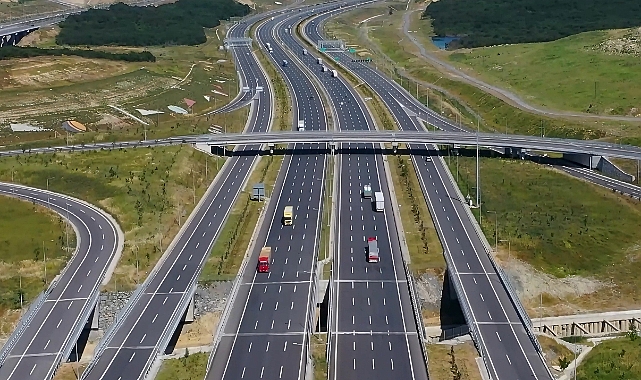 Karayolu Taşımacılığında 900 Bin Şoför Çalışıyor