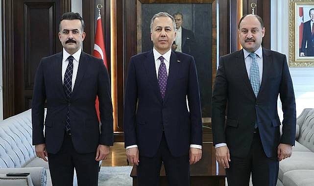 Kasım Gülpınar'dan Dikkat Çeken Ziyaret!