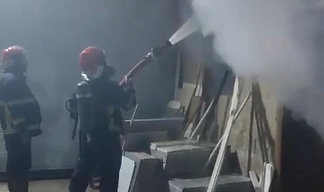 Mermerciler Sitesinde İşyeri Yangını