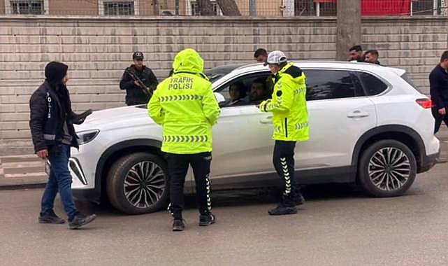 Şanlıurfa'da 13.152 Şahıs ve 2.137 Araç Kontrol Edildi