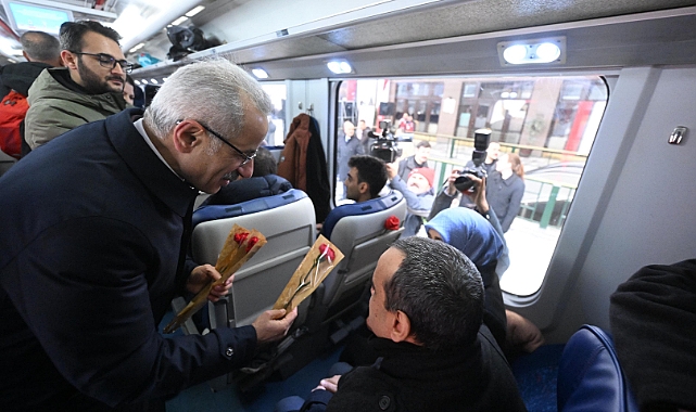 Engelleri Kaldıran Tren