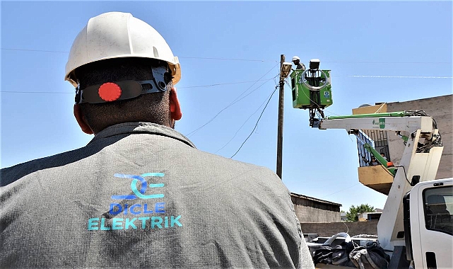 Faturalarını Ödemeyen Abonelere Uyarı: Borçluların Elektrik Hatları Sökülecek