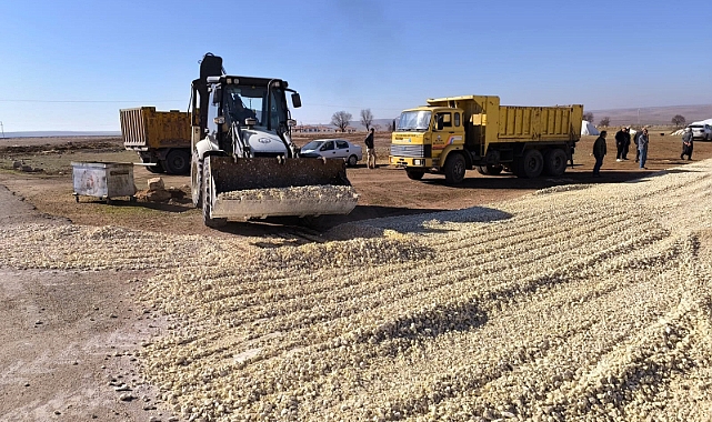 Gölcük Mahallesi’nde Yol Seferberliği Başladı
