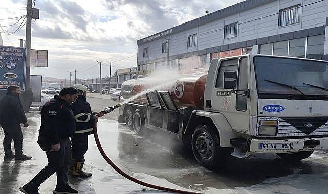 Urfa’da Yakıt Tankerinde Korkutan Yangın! 