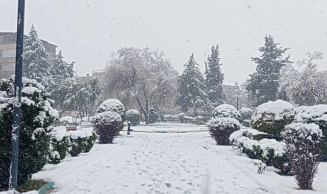 Yurt Genelinde Yağışlı Ve Soğuk Hava Etkili Olacak! Kar Geliyor 