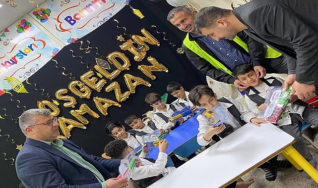 İz Bırakanlar Cemiyeti Yetim Çocuklarla İftarda Buluştu