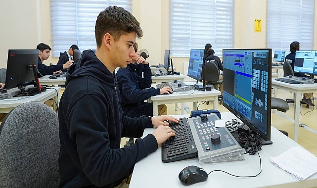 Mesleki Ve Teknik Eğitimin Yeni Vizyonu Öğrencilere Tanıtılacak