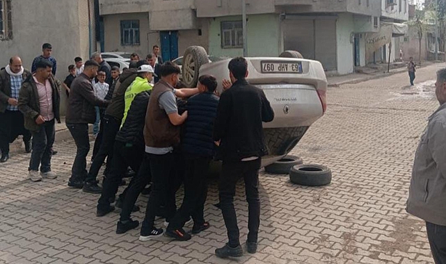 Siverek’te Trafik Kazası: Araç Devrildi, Sürücü Yaralandı  