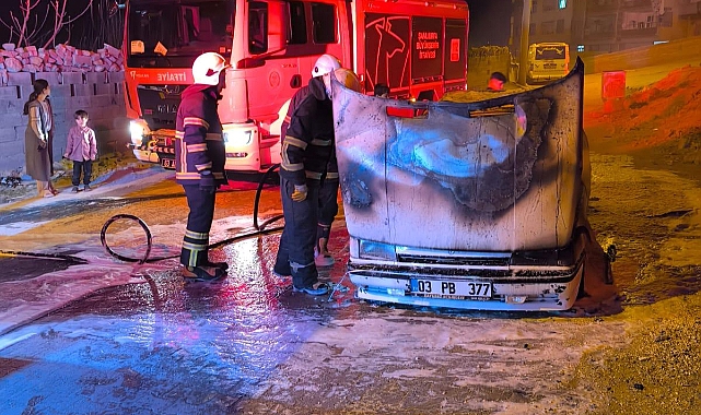 Urfa'da Gece Saatlerinde Korkutan Yangın!