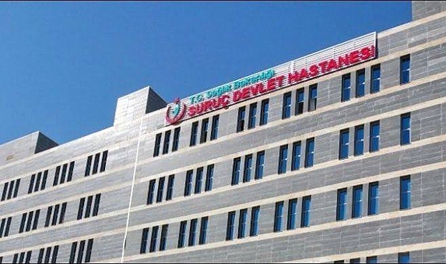 Üzerine Demir Kapı Düşen Çocuk Hastanelik Oldu