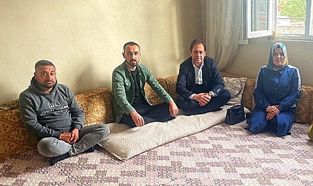 AK Parti Hilvan'da Hane Ziyaretlerine Devam Ediyor