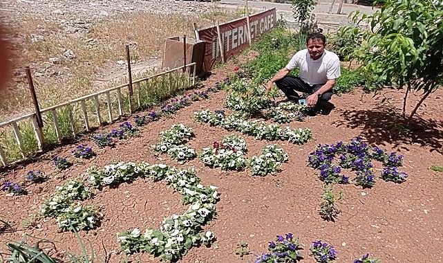 Çiçeklerle Yeşil Mesaj: Nuri Yeşilçayır’dan Anlamlı Çalışma