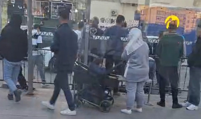 Karşıdan Karşıya Geçmek İsteyen Yayaya Araç Çarptı