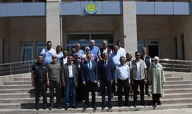 GAP Tarımsal Araştırma Enstitüsü ve TAGEM'den Harran Üniversitesi’ne Ziyaret