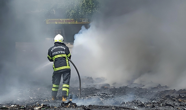 Haliliye’de Atık Yangını Kısa Sürede Söndürüldü