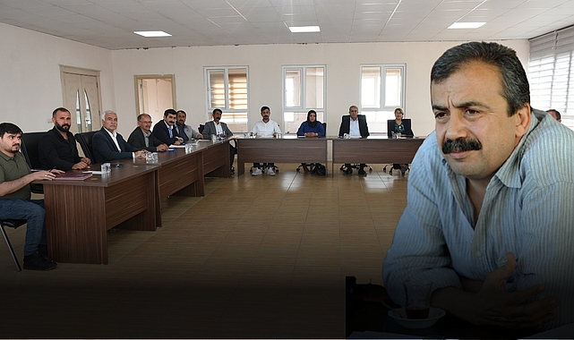 Hilvan Belediyesi Konferans Salonu'na Sırrı Süreyya Önder'in Adı Verildi