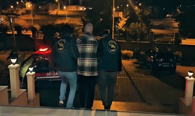 Türkiye’de Uluslararası Aranan İki Şahıs Yakalandı