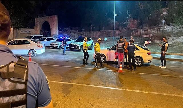 Urfa’da Aranan 46 Kişi Yakalandı, Çok Sayıda Silah ve Narkotik Madde Ele Geçirildi