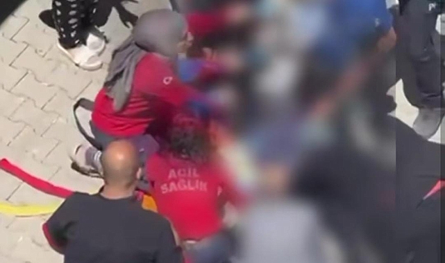 Birecik'te Talihsiz Kaza: Cam Silerken Balkondan Düşerek Can verdi