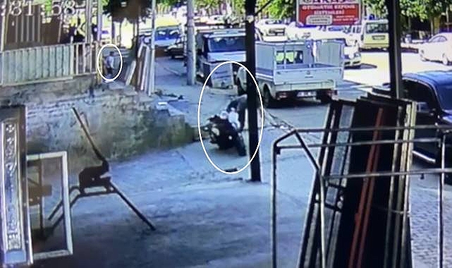 Hilvan’da Motosiklet Kazası: Facianın Eşiğinden Dönüldü