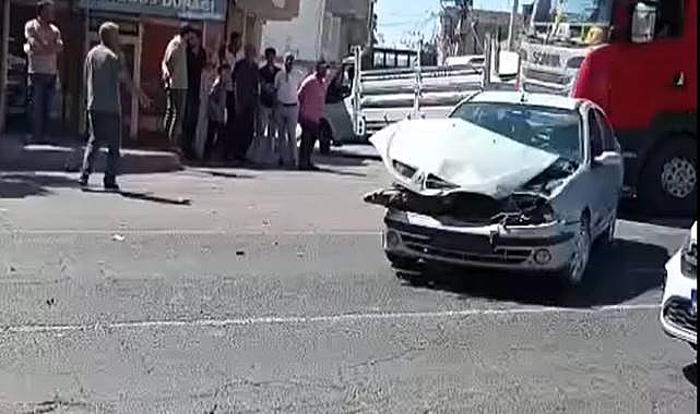 Hilvan’da Tır ve Otomobil Çarpıştı: Facia Kıl Payı Atlatıldı