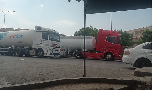 Hilvan, Tır İstilası Altında! Vatandaşın Can Güvenliği Tehlikede