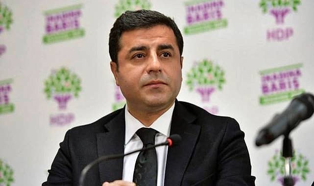 Demirtaş’tan Cezaevinden Mesaj: “Israrla Barış Demeye Devam Edeceğiz”