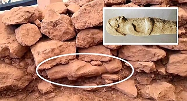 Göbeklitepe'de Şaşırtan Keşif: Duvara Yerleştirilmiş İnsan Heykeli Ortaya Çıkarıldı