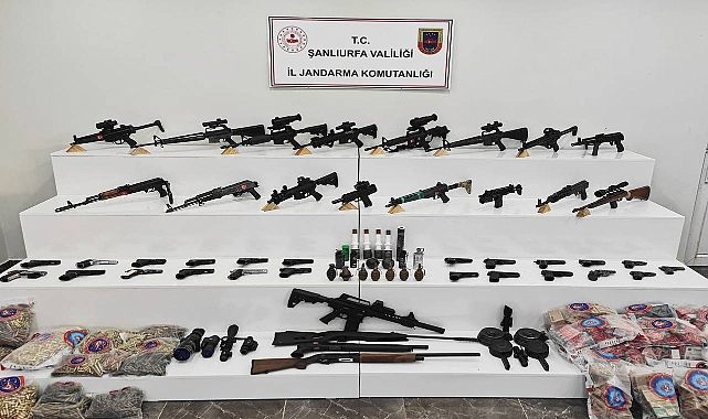 Şanlıurfa'da Cephanelik Gibi Ev! Jandarmadan Nefes Kesen Operasyon