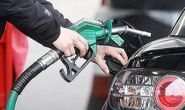 Akaryakıta Yeni Zam Kapıda: Benzine Büyük Artış Bekleniyor