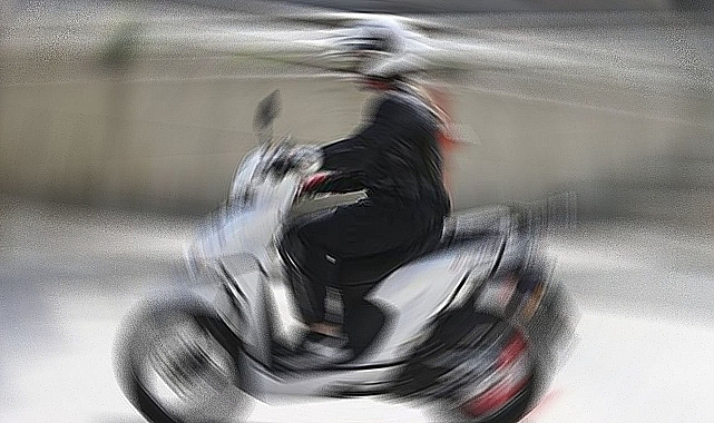 Trafikte Akrobatik Hareket Yapanlara Ağır Ceza! Ehliyet ve Araç Gidecek